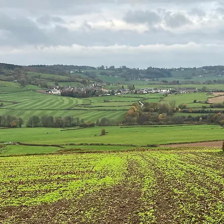 Au Coin Des Sources 3*