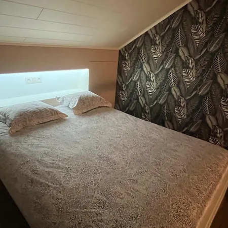 Au Coin Des Sources Nocleg ze śniadaniem 3*